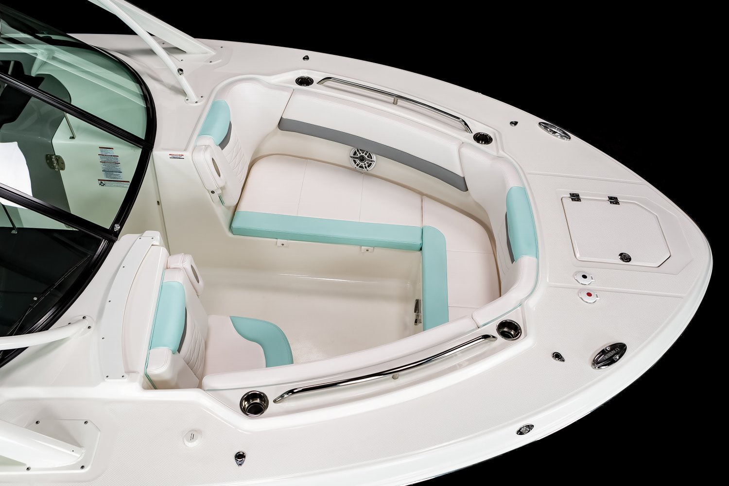 Robalo Gallery Image 9