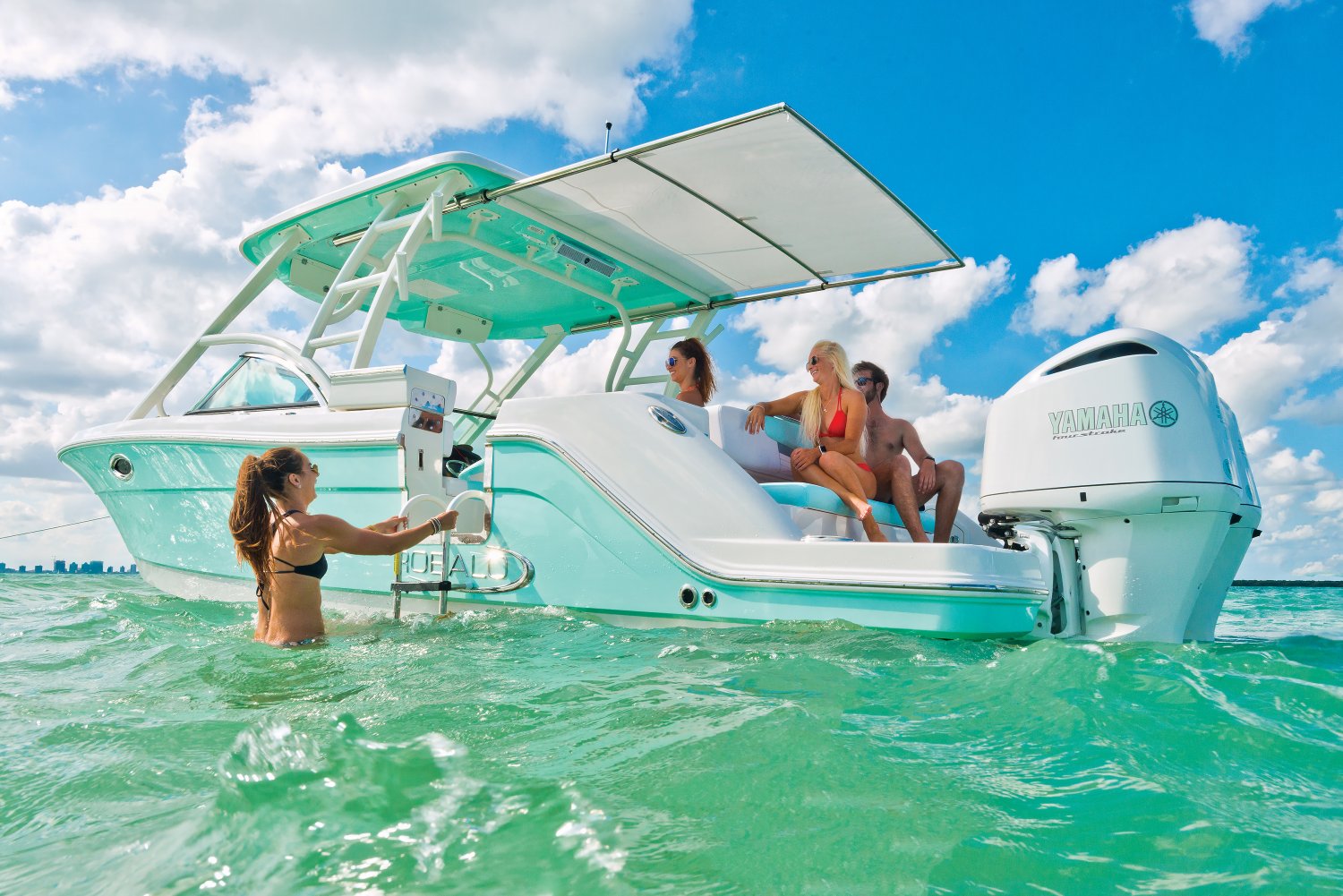 Robalo Gallery Image 3