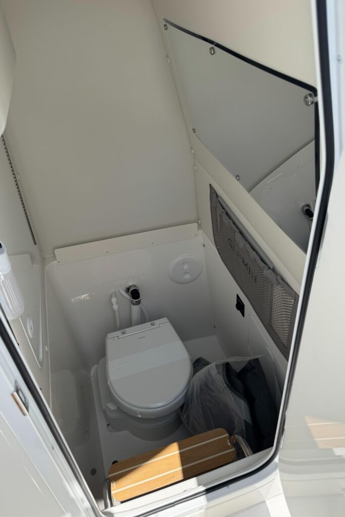 2025 Regulator 25 - Gallery Image