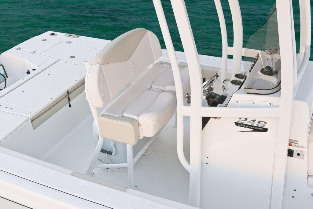 2018 Robalo 246 Cayman - Gallery Image