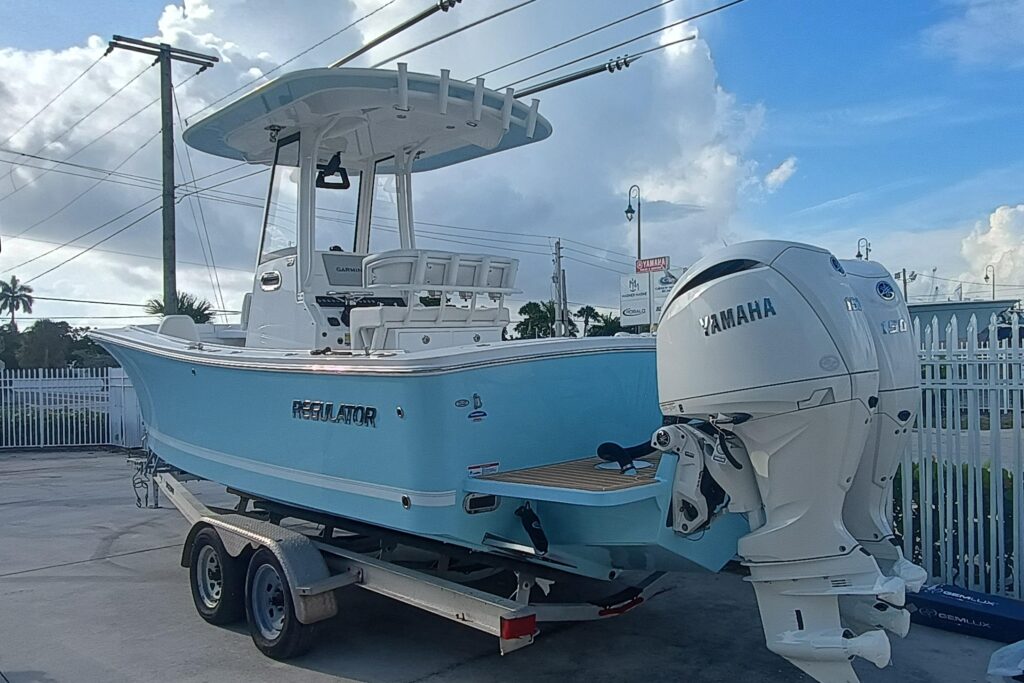 2025 Regulator 23 - Gallery Image