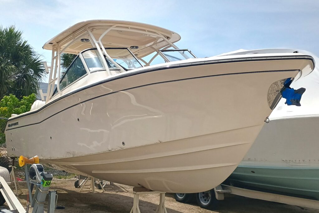 2025 Grady-White Freedom 275 - Gallery Image