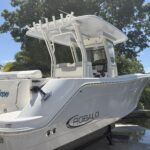 2023 Robalo R302 Center Console - Gallery Image