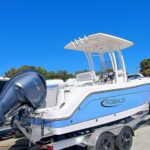2025 Robalo R222 Center Console - Gallery Image