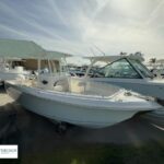 2024 Sailfish 242 CC - Gallery Image