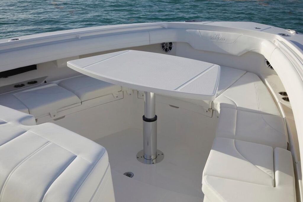 2024 Regulator 37 - Gallery Image